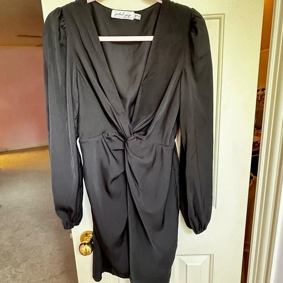 Petal & Pup Black Long Sleeve Dress - Picture 3 of 6